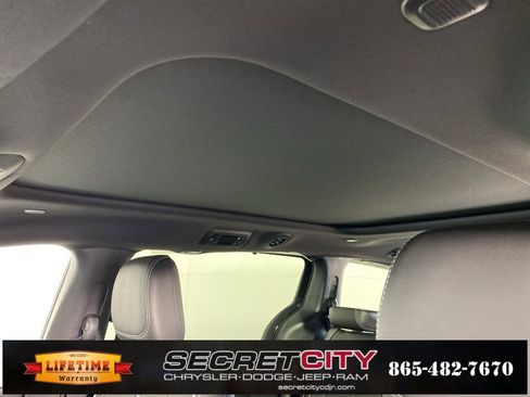 New 2026 Chrysler Pacifica Limited w/ S Appearance Package image 26