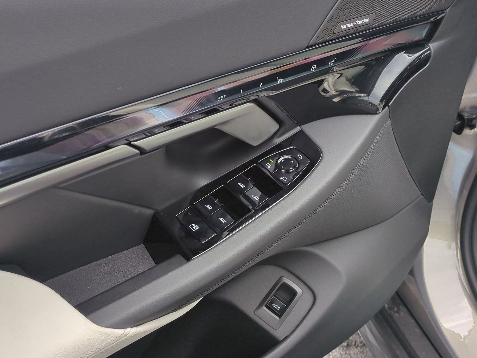 New 2027 BMW 530i w/ Premium Package RWD image 15