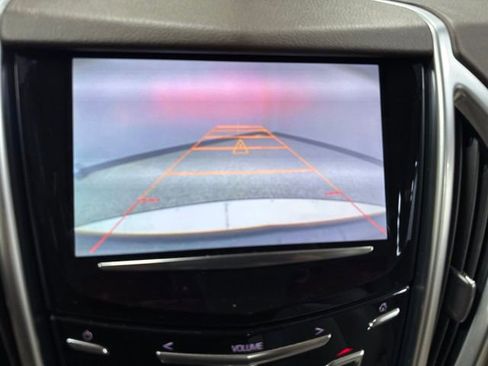 Used 2016 Cadillac SRX Premium FWD image 4