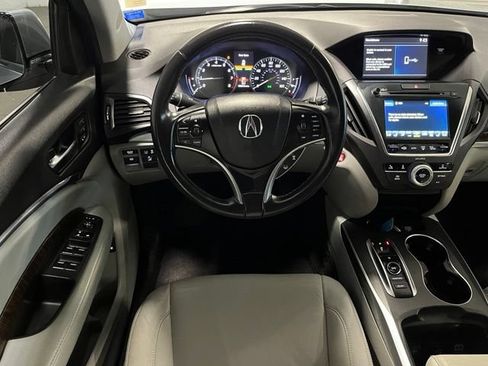 Used 2020 Acura MDX SH-AWD image 18