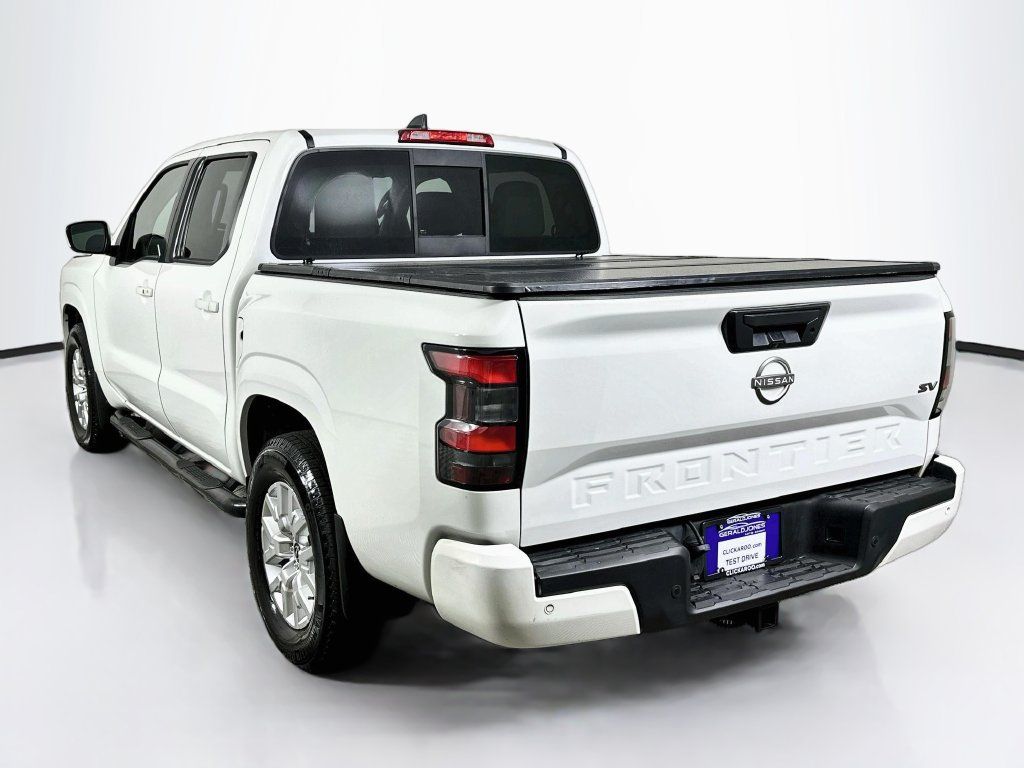 Used 2022 Nissan Frontier SV RWD image 6