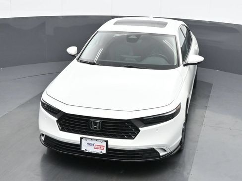 Used 2023 Honda Accord EX-L image 16