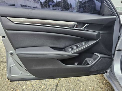 Used 2019 Honda Accord Sport image 23