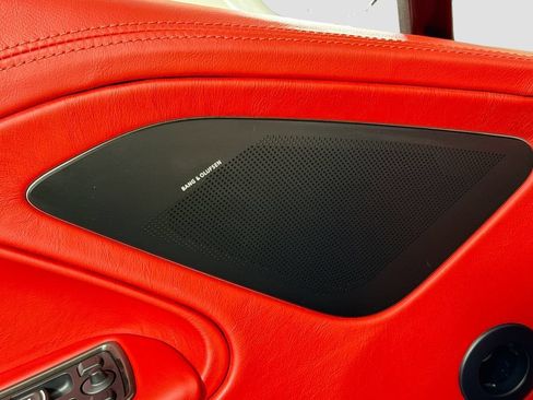 Used 2018 Aston Martin Vanquish Zagato RWD image 21
