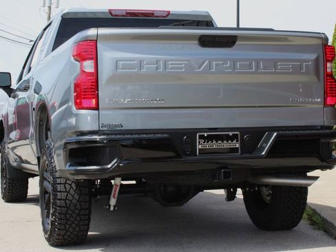 Used 2025 Chevrolet Silverado 1500 Custom Trail Boss image 4