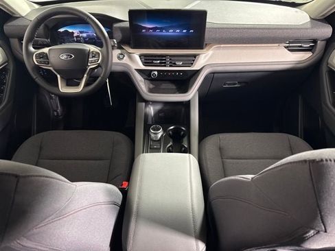 New 2026 Ford Explorer Active AWD/4WD image 18