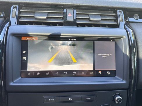 Used 2019 Land Rover Discovery SE AWD/4WD image 37