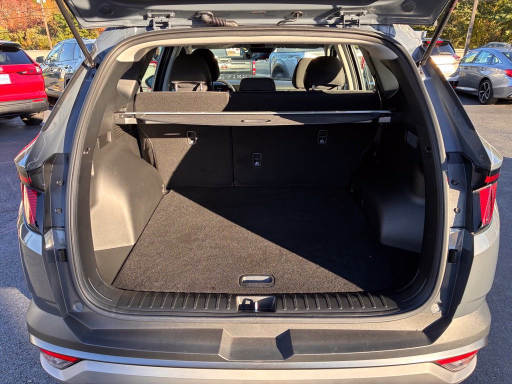 Used 2026 Hyundai Tucson SE AWD/4WD image 12