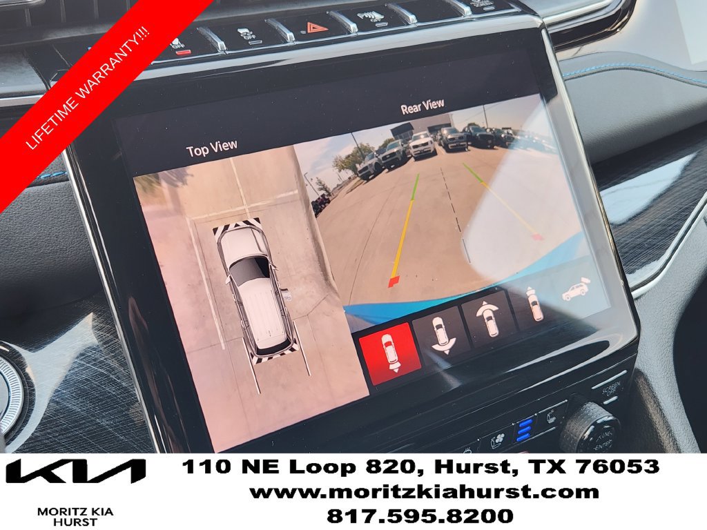 Used 2023 Jeep Grand Cherokee Trailhawk 4xe AWD/4WD image 7