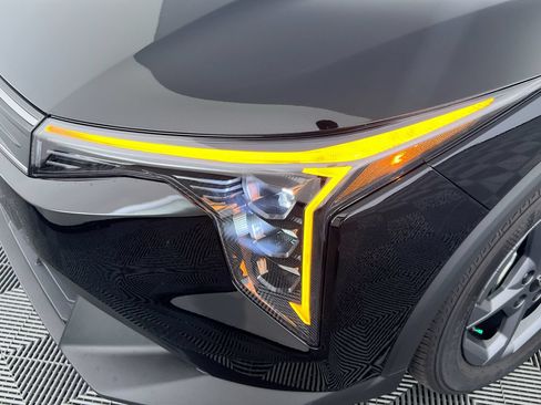 New 2026 Kia K4 FWD image 11