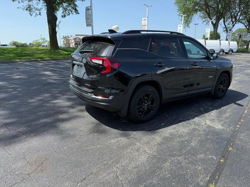 Used 2024 GMC Terrain AT4 AWD/4WD image 5