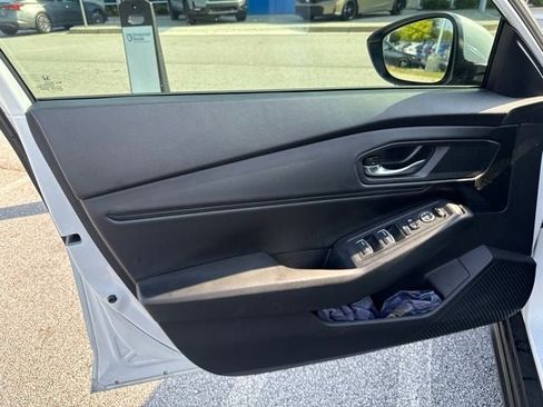 Used 2024 Honda Accord EX image 16