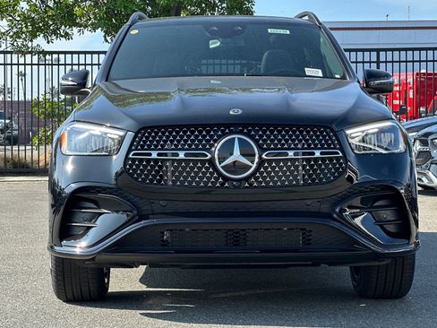 New 2026 Mercedes-Benz GLE 450 4MATIC image 3