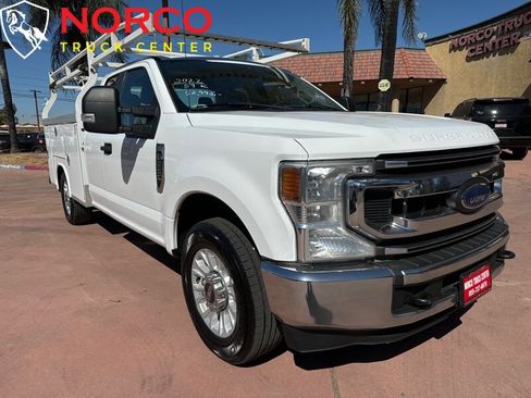 Used 2022 Ford F250 XL w/ STX Appearance Package image 3