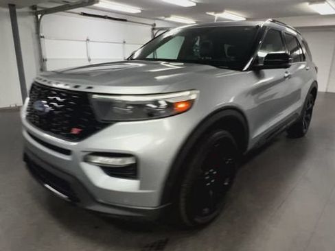 Used 2020 Ford Explorer ST w/ ST Street Pack AWD/4WD image 4