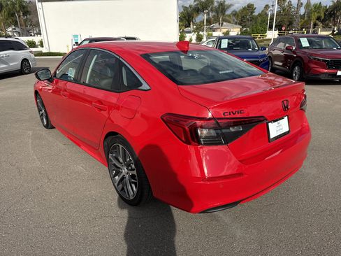 Certified 2024 Honda Civic Touring image 3