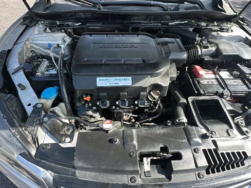 Used 2013 Honda Accord EX-L image 10