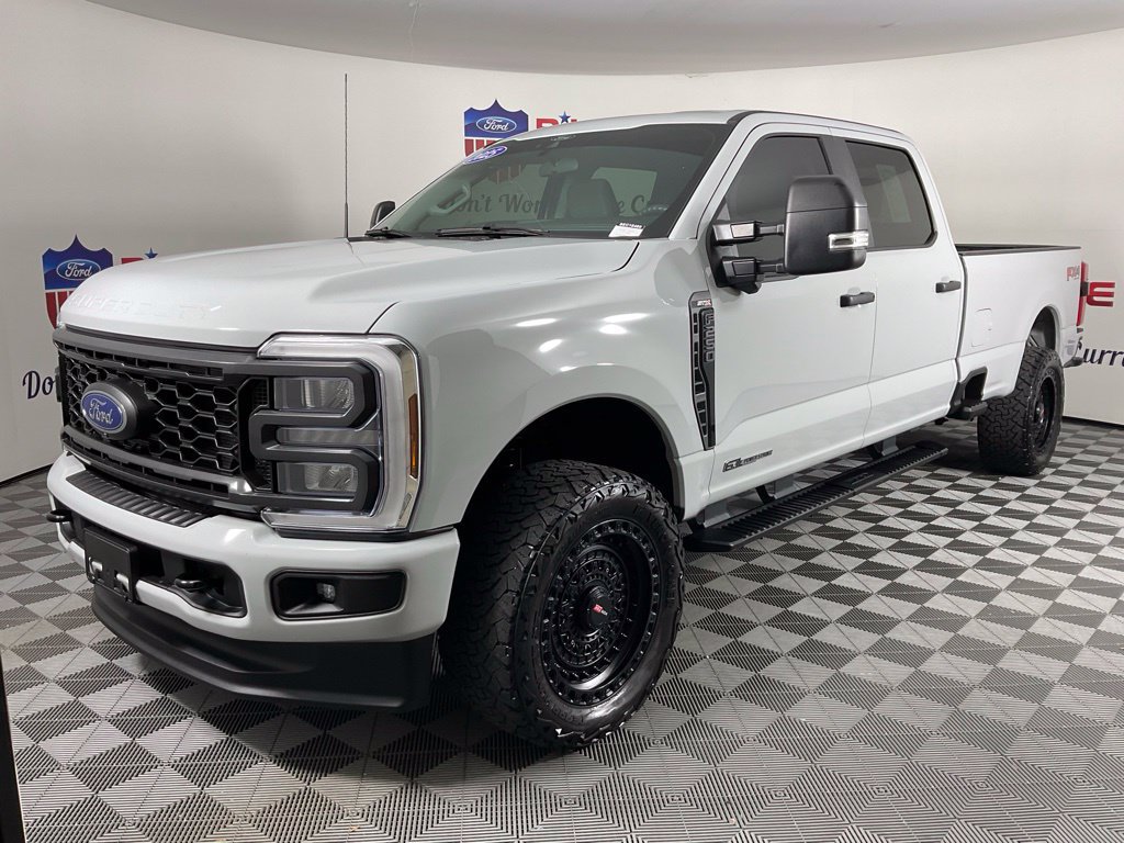 Used 2025 Ford F250 XL w/ STX Appearance Package AWD/4WD image 8