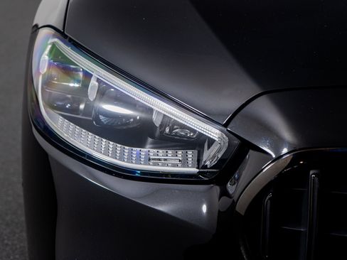 Used 2025 Mercedes-Benz S 63 AMG S w/ AMG Night Package image 23