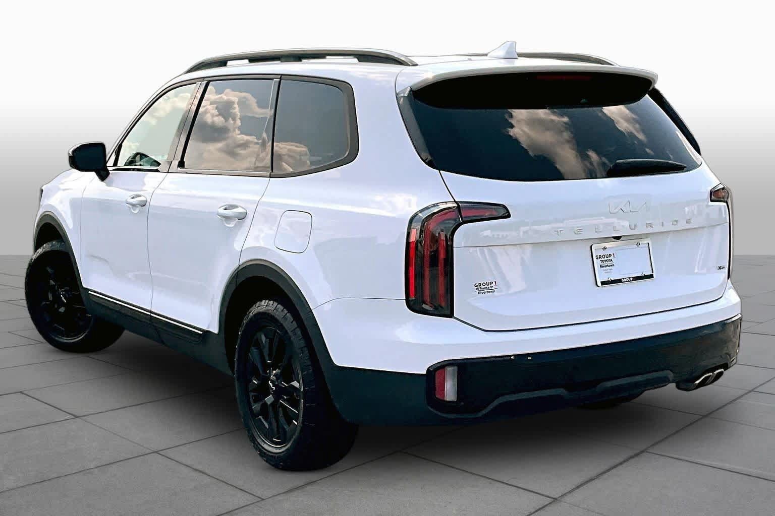 Used 2024 Kia Telluride SX Prestige X-Pro AWD/4WD image 11