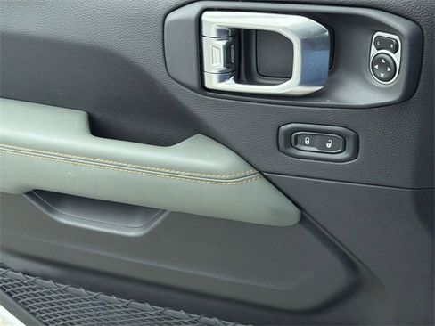 New 2026 Jeep Gladiator Mojave image 31