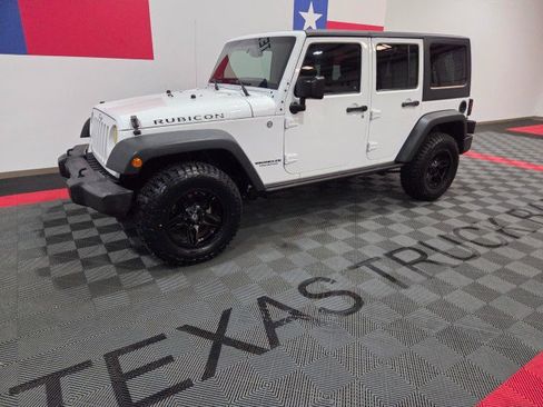 Used 2015 Jeep Wrangler Unlimited Sport w/ Quick Order Package 24S image 2
