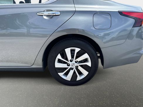 Used 2023 Nissan Altima 2.5 S image 10