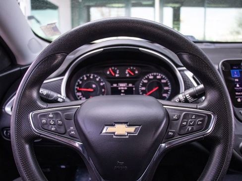 Used 2024 Chevrolet Malibu LT FWD image 13