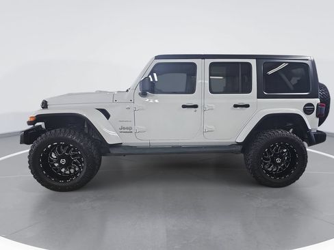 Used 2020 Jeep Wrangler Unlimited Sahara w/ Dual Top Group AWD/4WD image 7