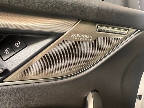 New 2026 Jaguar F-PACE R-Dynamic S image 13