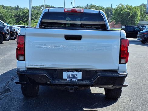 Used 2023 Chevrolet Colorado W/T AWD/4WD image 34