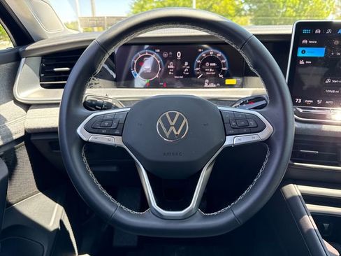 Used 2025 Volkswagen Tiguan S AWD/4WD image 20