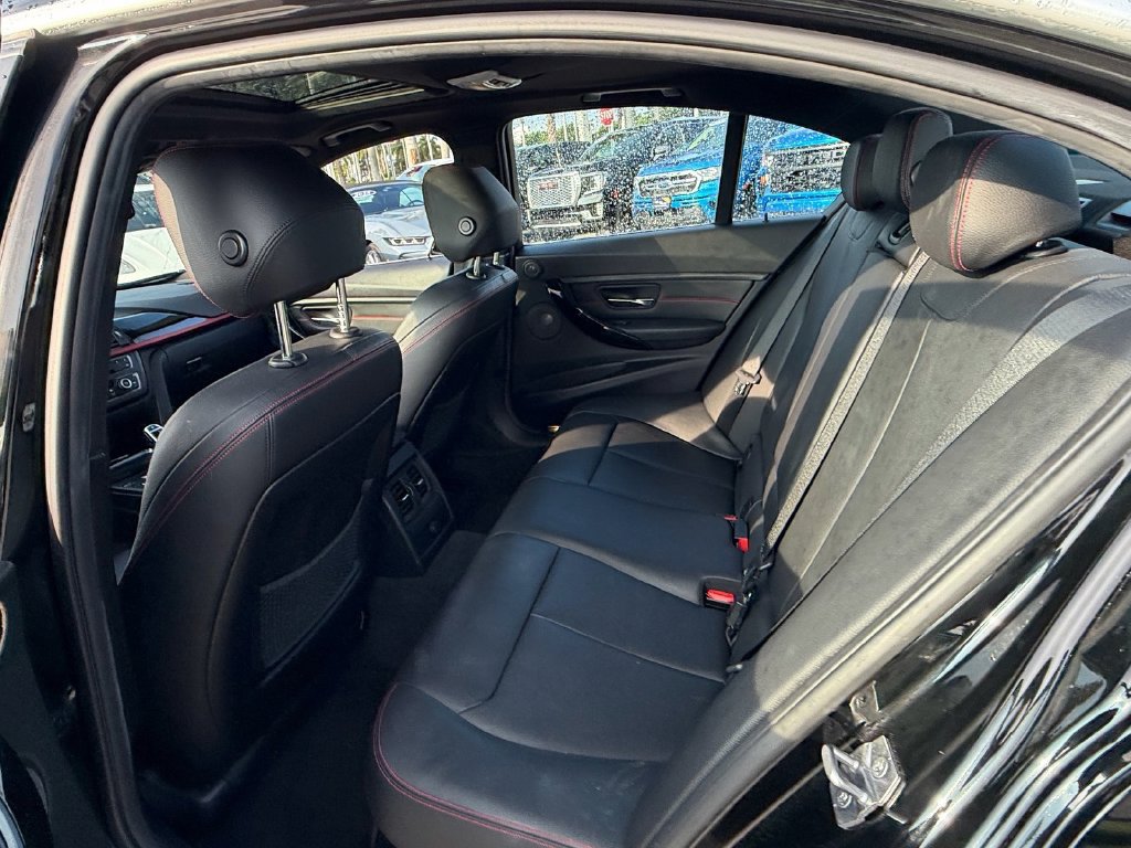 Used 2015 BMW 335i Sedan RWD image 12