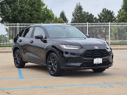Certified 2025 Honda HR-V Sport image 5