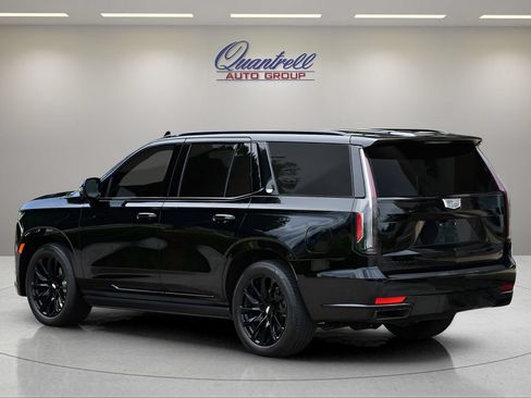 Certified 2024 Cadillac Escalade Sport w/ LPO, ONYX Package AWD/4WD image 6