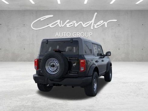 New 2025 Ford Bronco Base image 8