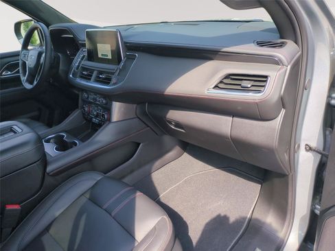Used 2024 Chevrolet Tahoe RST w/ Luxury Package AWD/4WD image 38