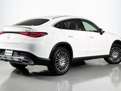 Certified 2025 Mercedes-Benz GLC 300 4MATIC image 13