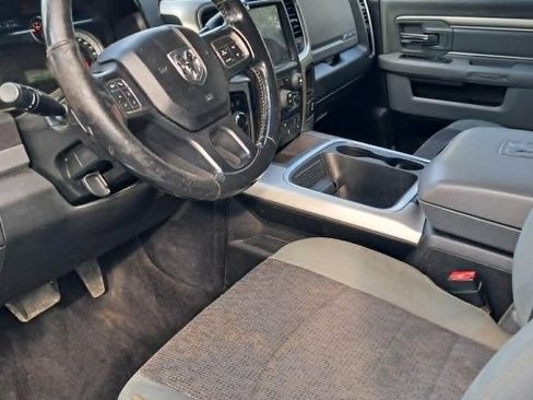 Used 2018 RAM 2500 Big Horn w/ Harvest Edition AWD/4WD image 5