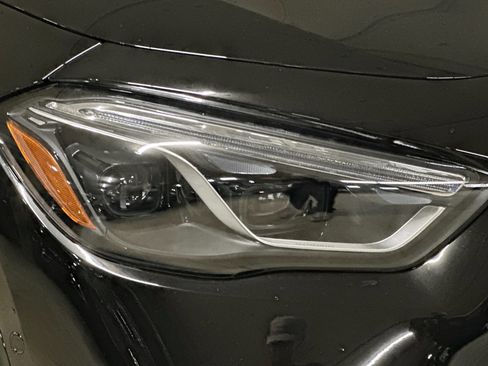 New 2025 Mercedes-Benz GLA 35 AMG 4MATIC image 10