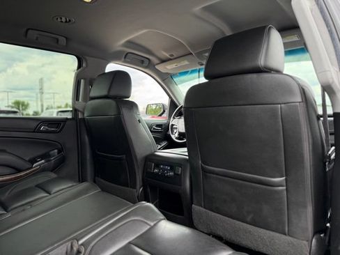 Used 2017 Chevrolet Tahoe LT w/ Luxury Package AWD/4WD image 21