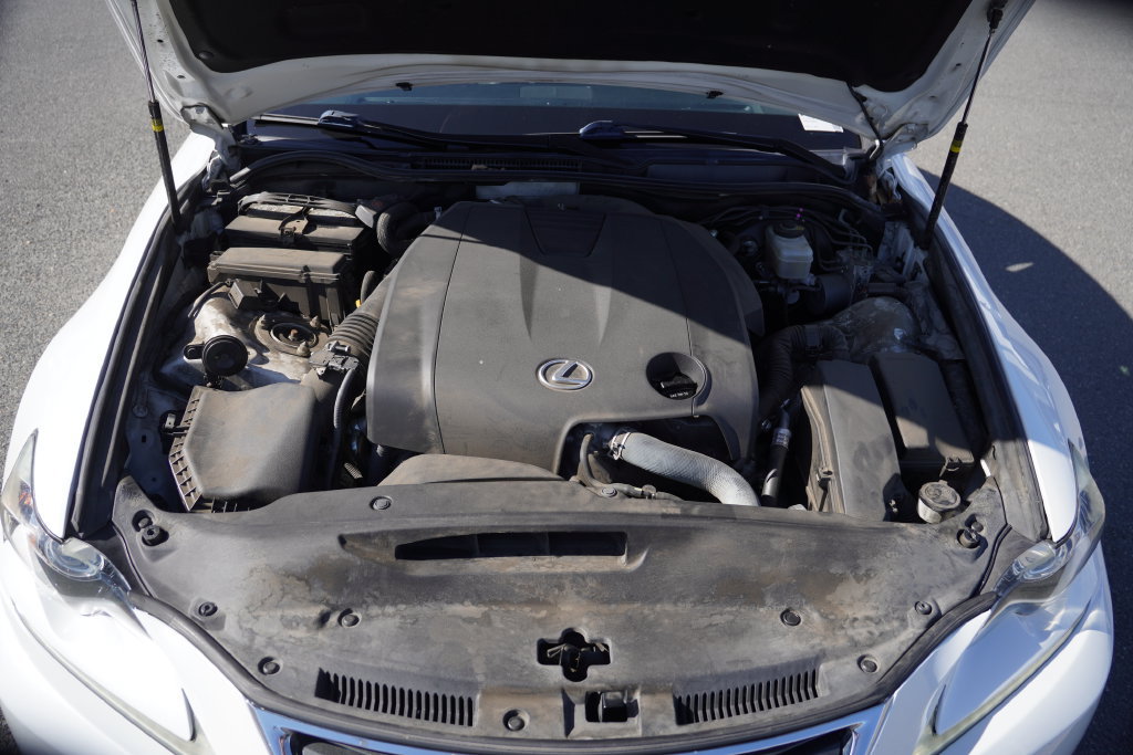 Used 2015 Lexus IS 250 RWD image 7