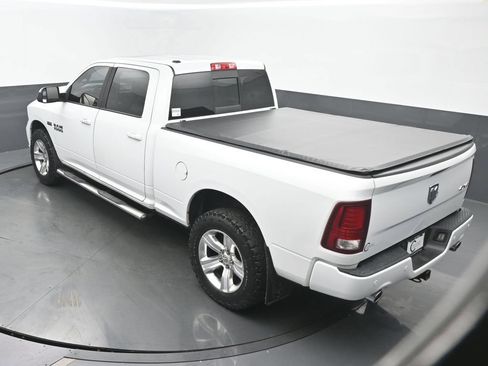 Used 2015 RAM 1500 Sport AWD/4WD image 39
