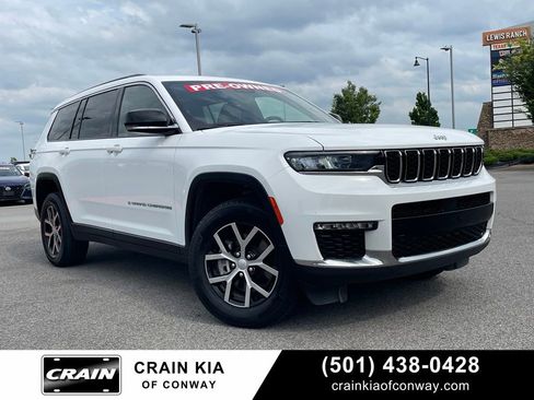 Used 2024 Jeep Grand Cherokee L Limited AWD/4WD image 1