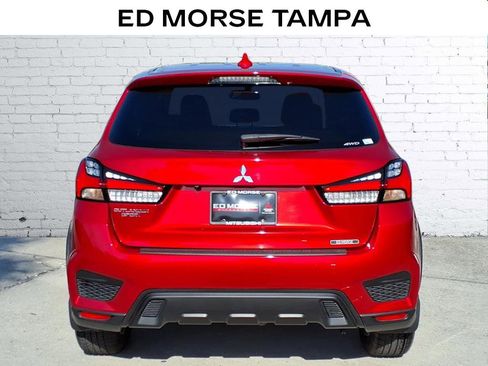 Used 2025 Mitsubishi Outlander Sport AWD image 4