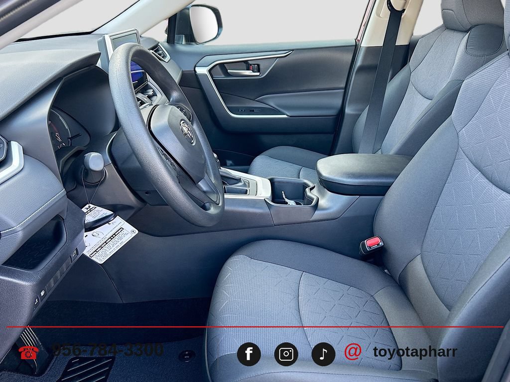 New 2025 Toyota RAV4 XLE w/ Convenience Package FWD image 20