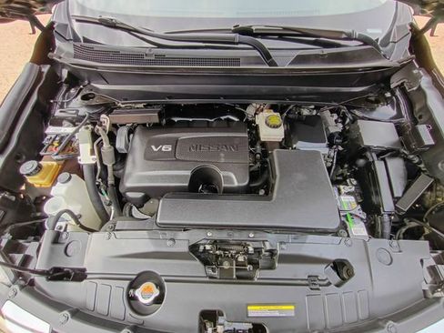 Used 2020 Nissan Pathfinder SL image 92