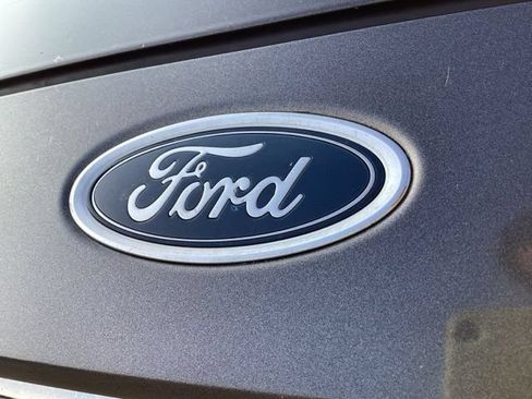 Used 2016 Ford Focus SE FWD image 3