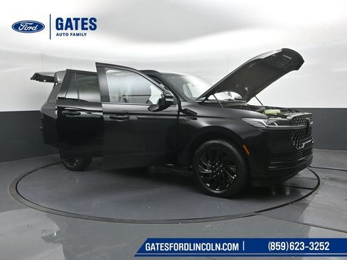 New 2025 Lincoln Navigator L Reserve w/ Jet Appearance Package image 54