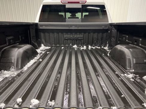 Used 2023 GMC Sierra 1500 Elevation image 6